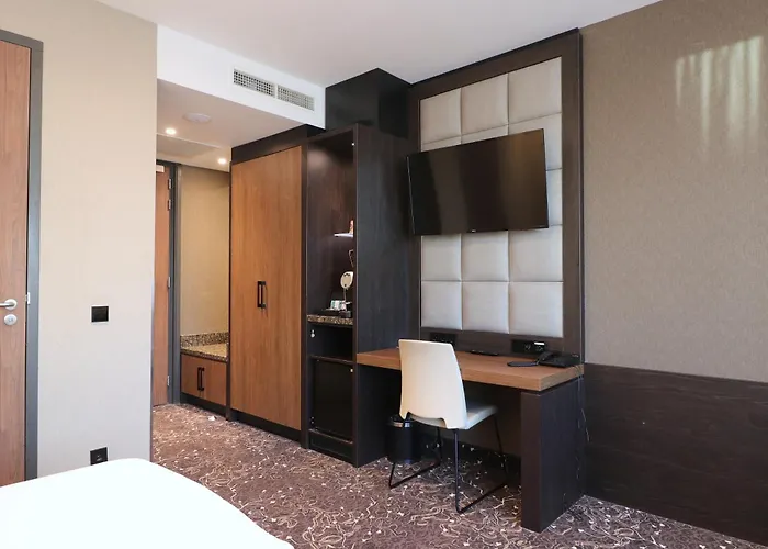 Отель Levell 3*